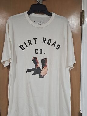 Men's Short Sleeve Graphic Tee in Cream